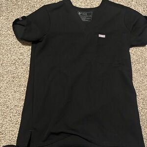 Figs Classic Black V-Neck Scrub Top